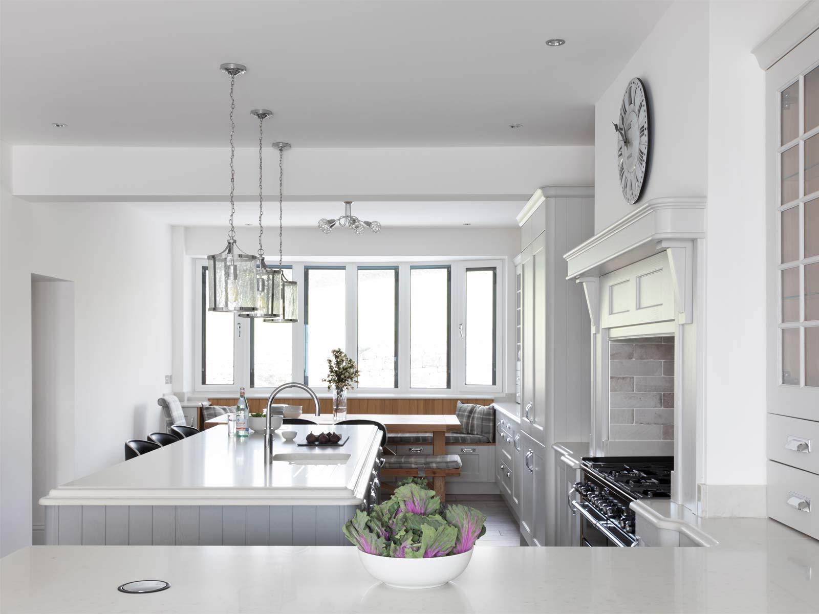 A coastal grandma kitchen with large kitchen windows